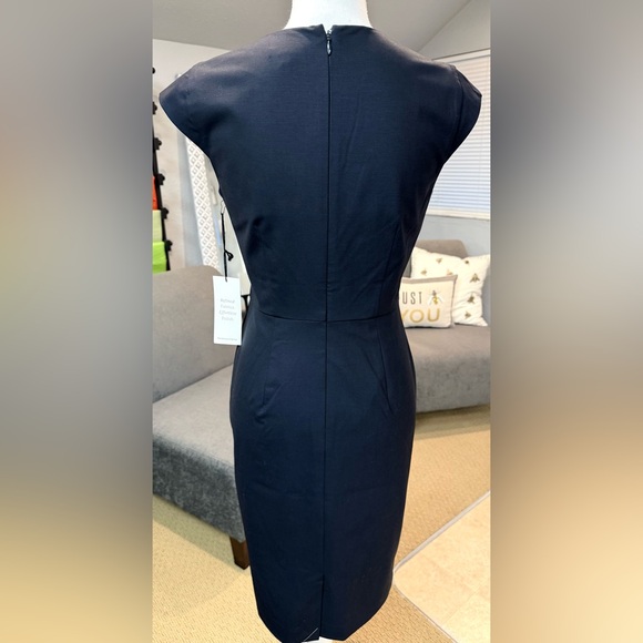 LITTLE NAVY DRESS 👗 NWT ANN TAYLOR - Picture 2 of 11